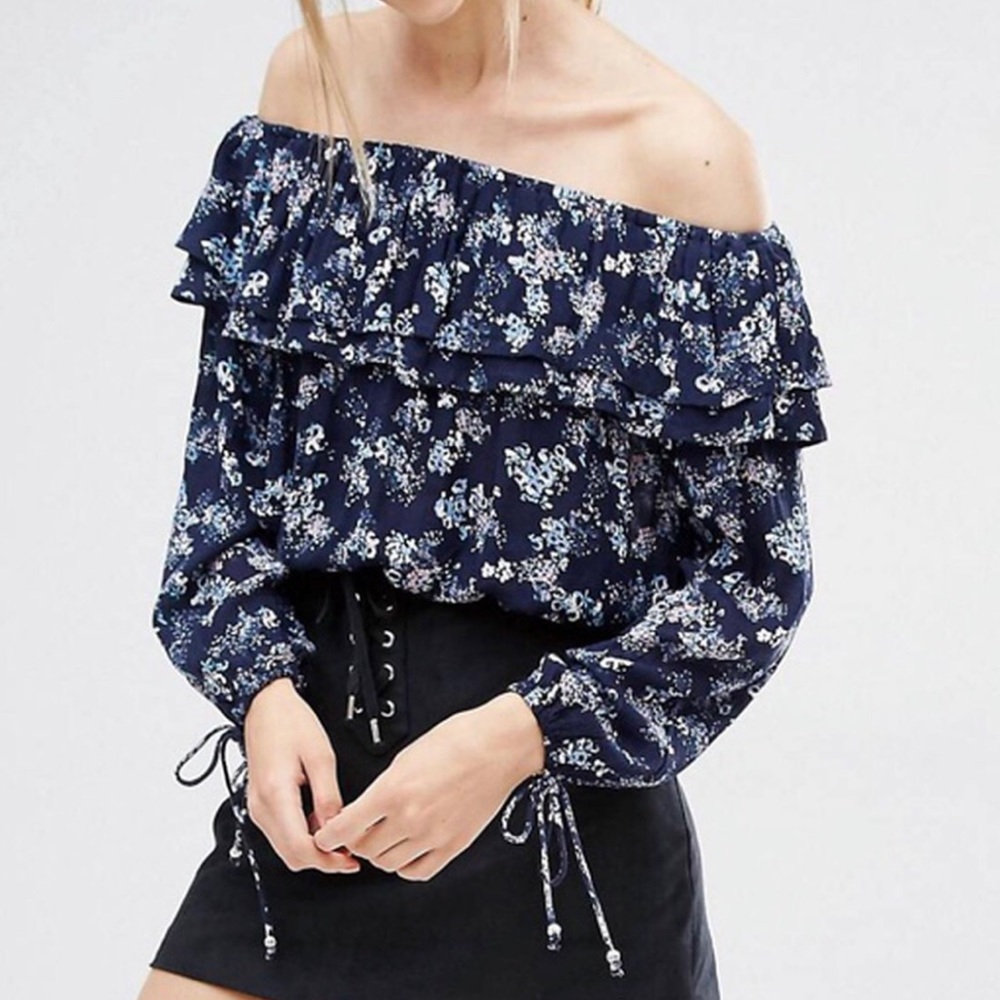 off the shoulder blouse from abercrombie & fitch ✨